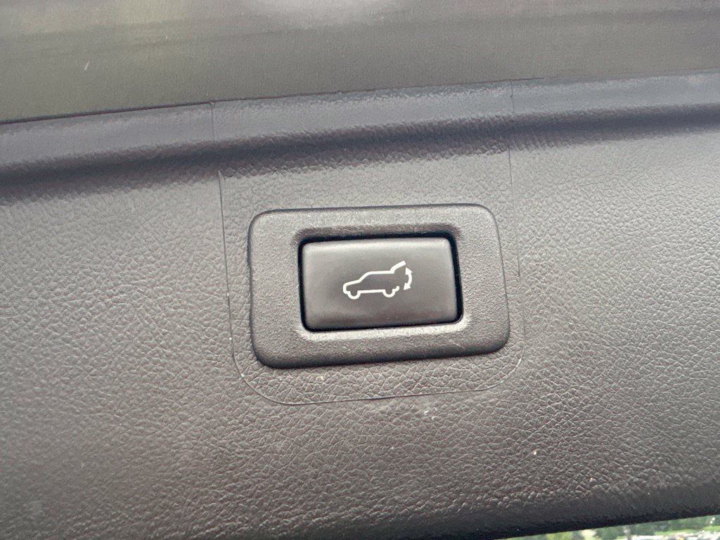 Used 2018 Subaru Outback 2.5i Limited AWD/4WD image 24