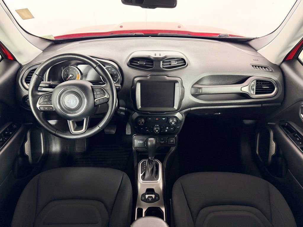 Used 2022 Jeep Renegade Latitude w/ Sun/Sound Group image 13