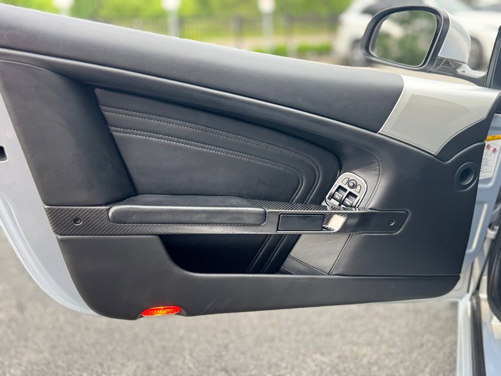 Used 2012 Aston Martin DBS Volante image 37