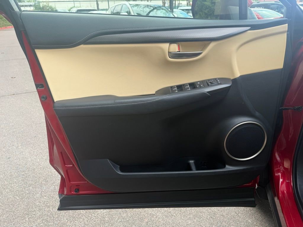 Used 2018 Lexus NX 300 FWD w/ Comfort Package image 10