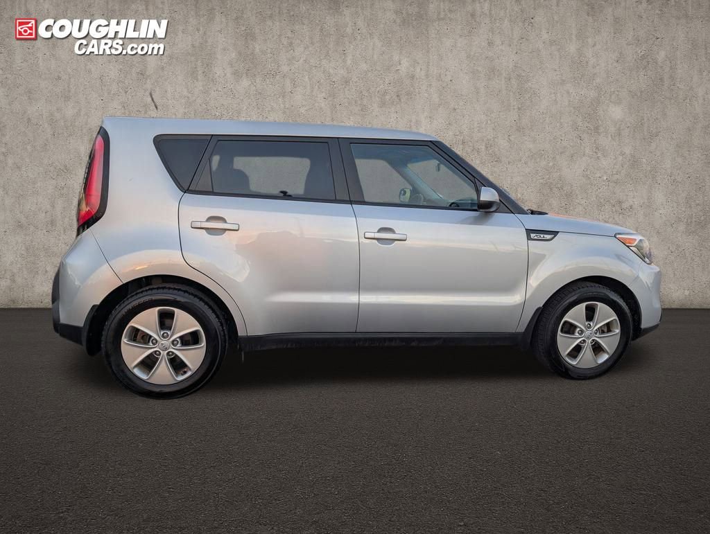 Used 2016 Kia Soul Base image 8