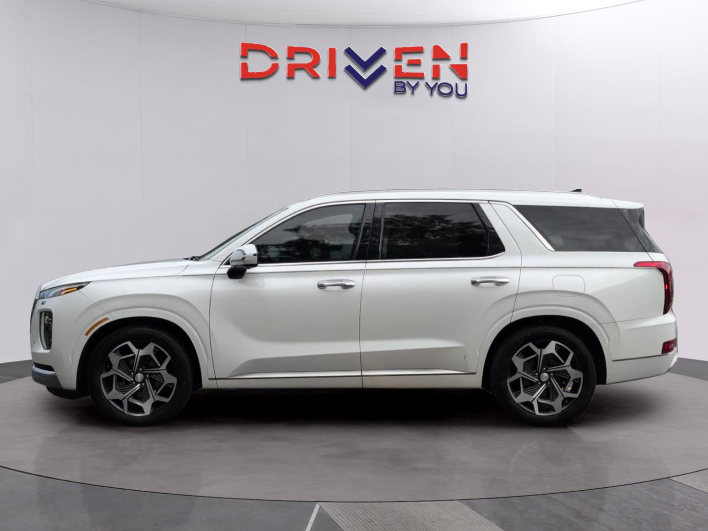 Used 2022 Hyundai Palisade Calligraphy AWD/4WD image 2