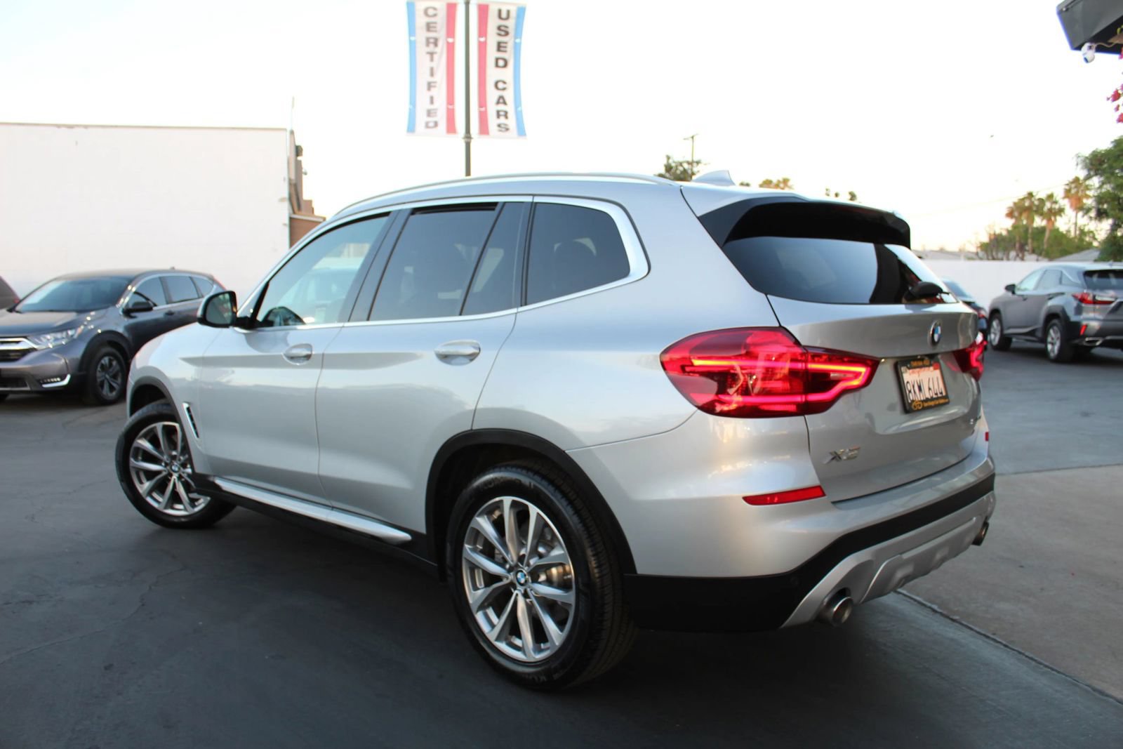 Used 2019 BMW X3 sDrive30i w/ Driving Assistance Package RWD image 3