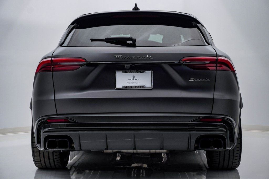 Certified 2024 Maserati Grecale Trofeo image 8