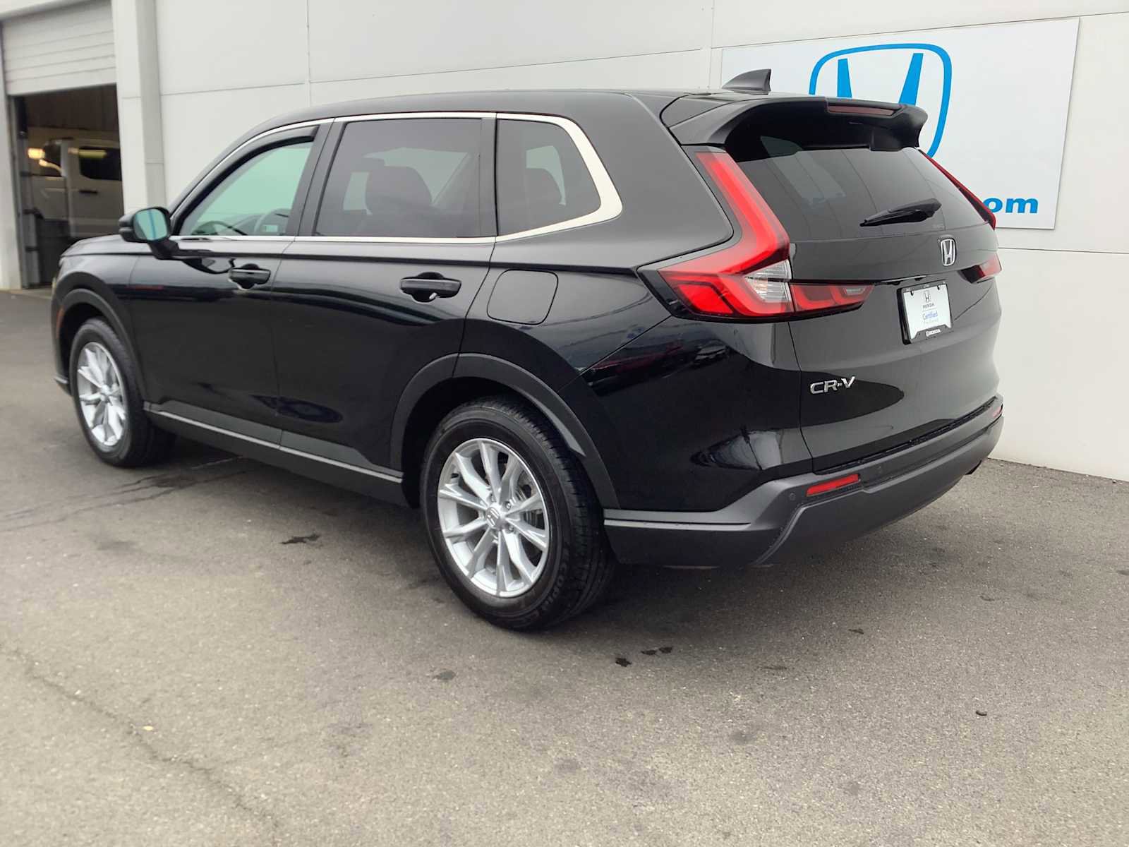 Certified 2024 Honda CR-V EX-L image 4