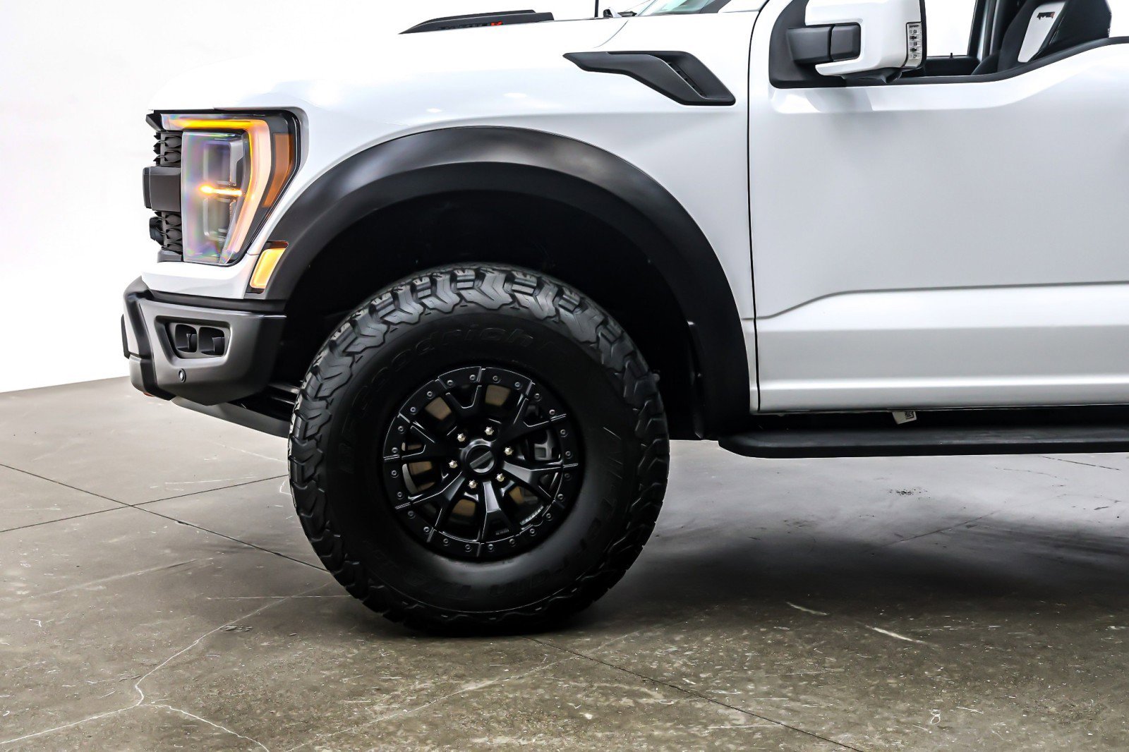 Used 2023 Ford F150 Raptor w/ Equipment Group 802A Raptor R image 10