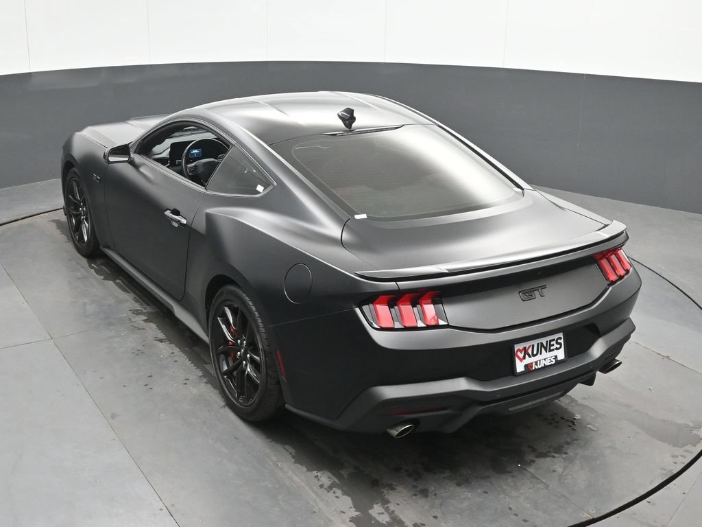Used 2025 Ford Mustang GT Premium RWD image 40
