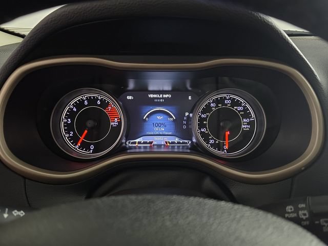 Used 2017 Jeep Cherokee High Altitude AWD/4WD image 16