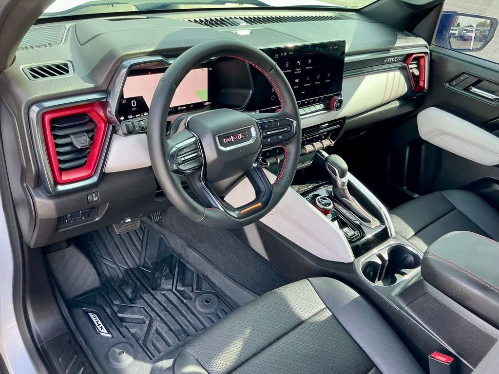 Used 2024 GMC Canyon AT4X image 38