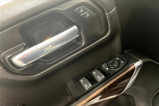 Used 2021 Chevrolet Silverado 1500 LT Trail Boss w/ Bed Protection Package image 38