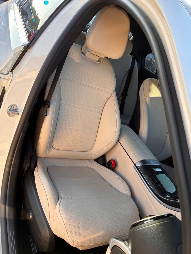 Used 2023 Mercedes-Benz C 300 4MATIC Sedan image 20