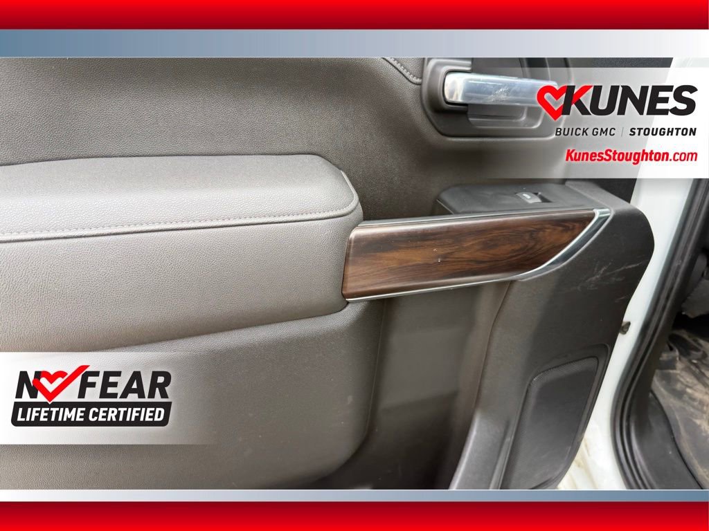 Used 2023 GMC Sierra 2500 SLT image 39