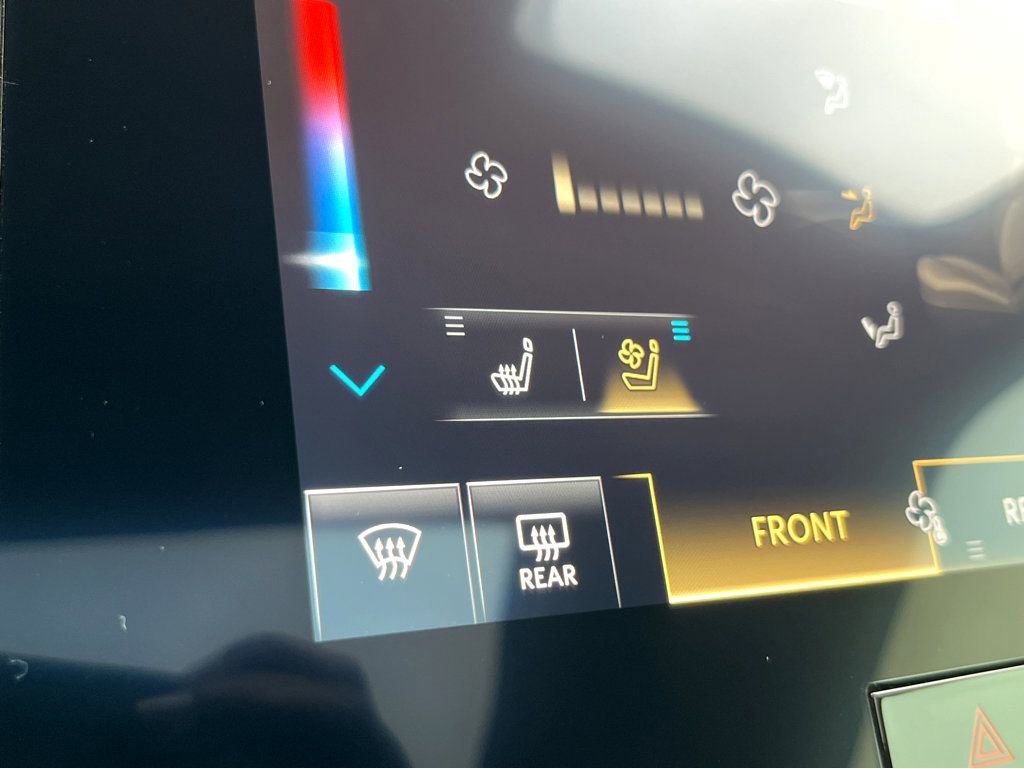 Certified 2025 INFINITI QX80 Sensory image 5