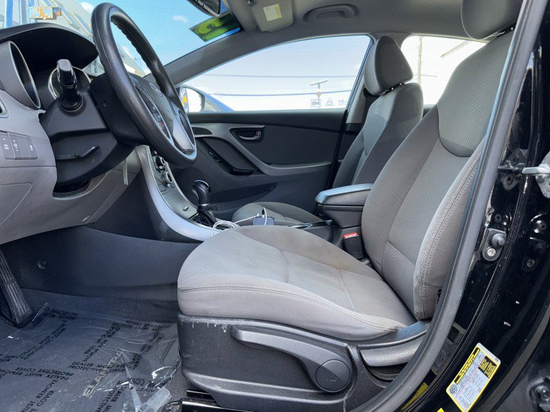 Used 2015 Hyundai Elantra SE w/ Option Group 02 image 14