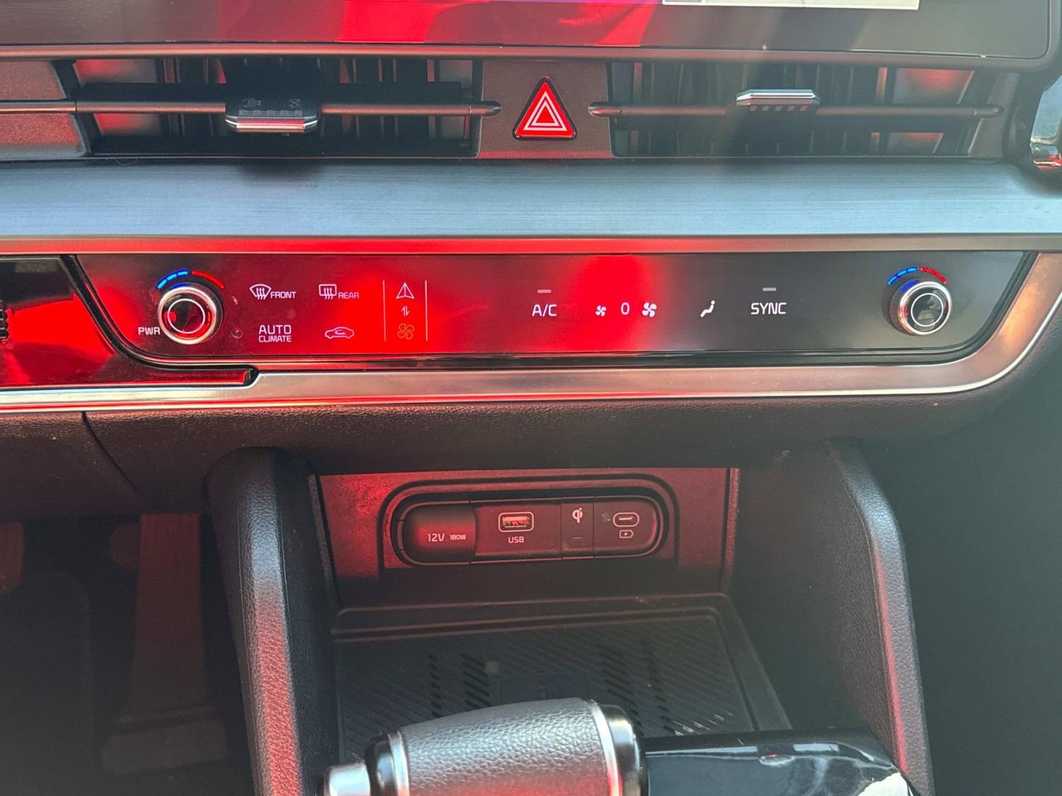 Used 2023 Kia Sportage EX image 32