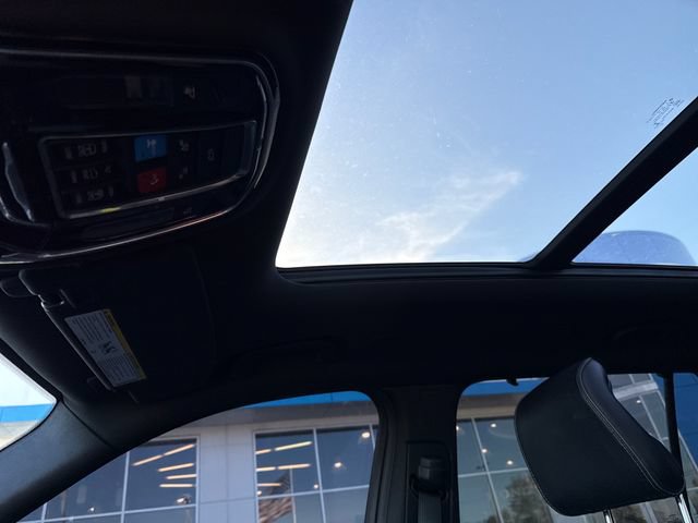 Used 2022 Jeep Grand Cherokee L Overland w/ Advanced Protech Group III AWD/4WD image 26
