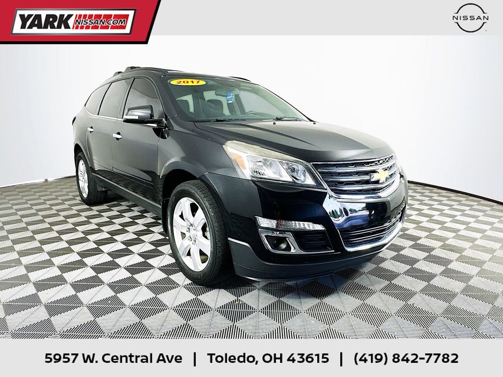 Used 2017 Chevrolet Traverse LT w/ Style and Technology Package