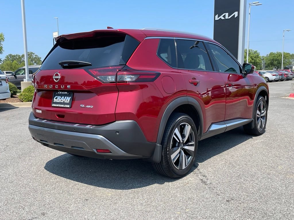 Used 2023 Nissan Rogue SL AWD/4WD image 8