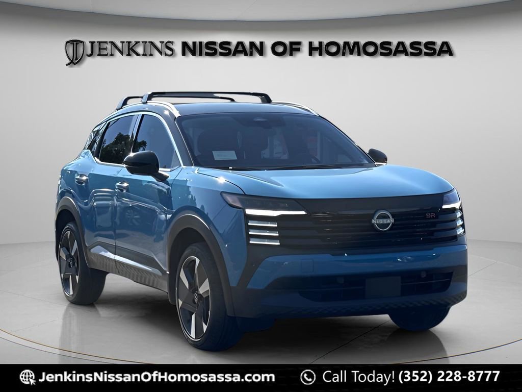 New 2026 Nissan Kicks SR w/ Cold Weather Package