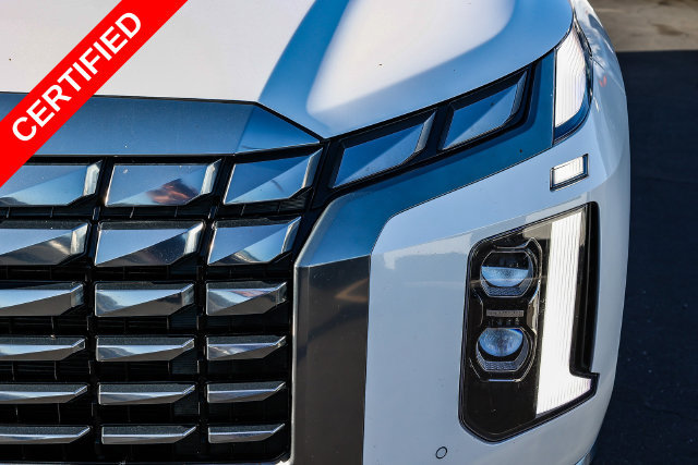 Certified 2024 Hyundai Palisade Calligraphy FWD image 10