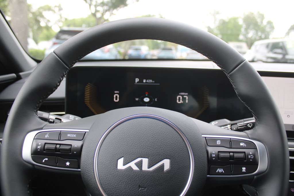 New 2026 Kia K5 GT-Line w/ GT-Line Premium Package FWD image 24
