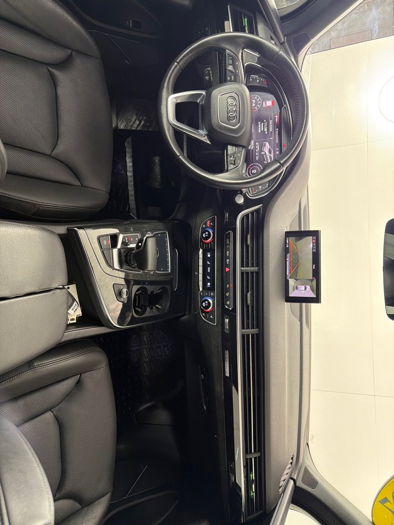 Used 2017 Audi Q7 3.0T Premium Plus image 29