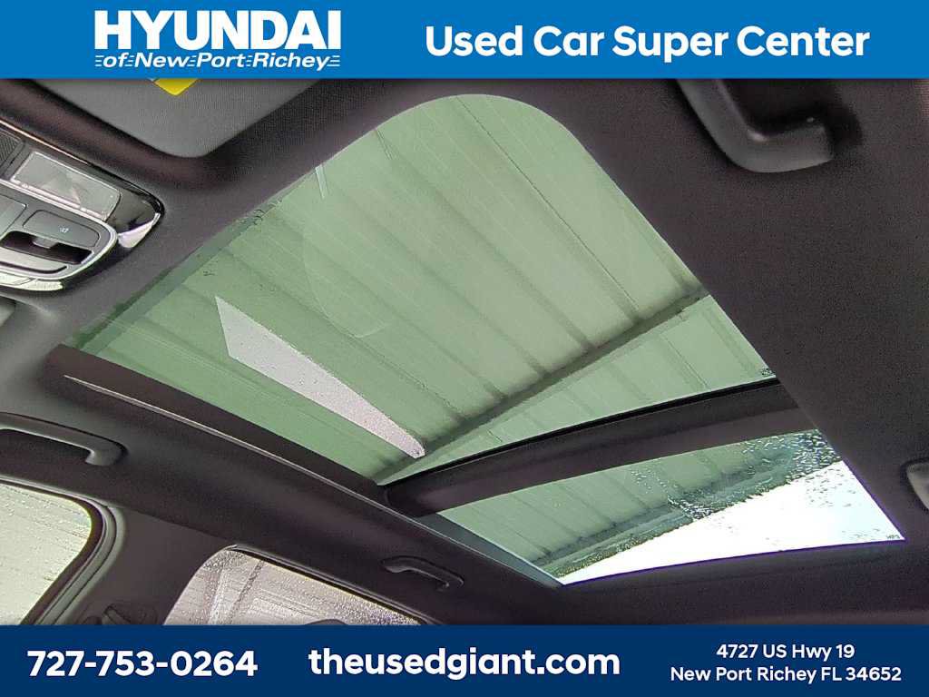 Used 2025 Hyundai Tucson Limited FWD image 23