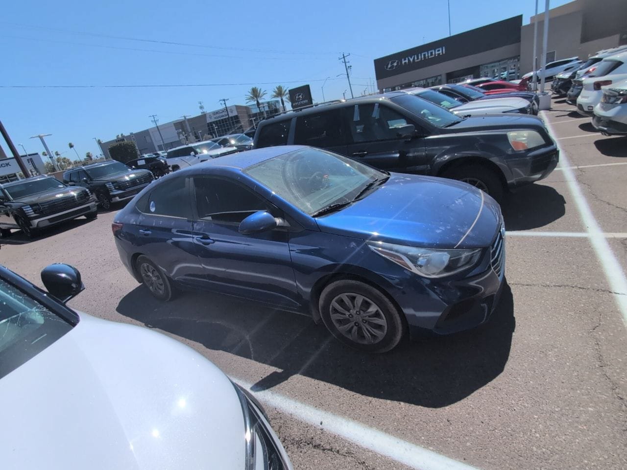 Used 2022 Hyundai Accent SE FWD image 4