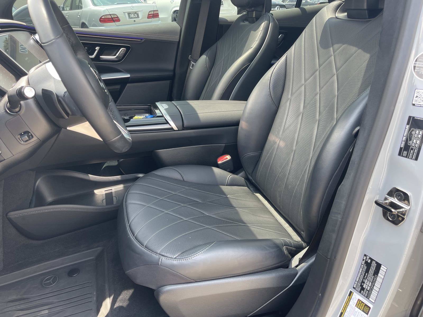 Certified 2023 Mercedes-Benz EQE 500 4MATIC SUV image 28