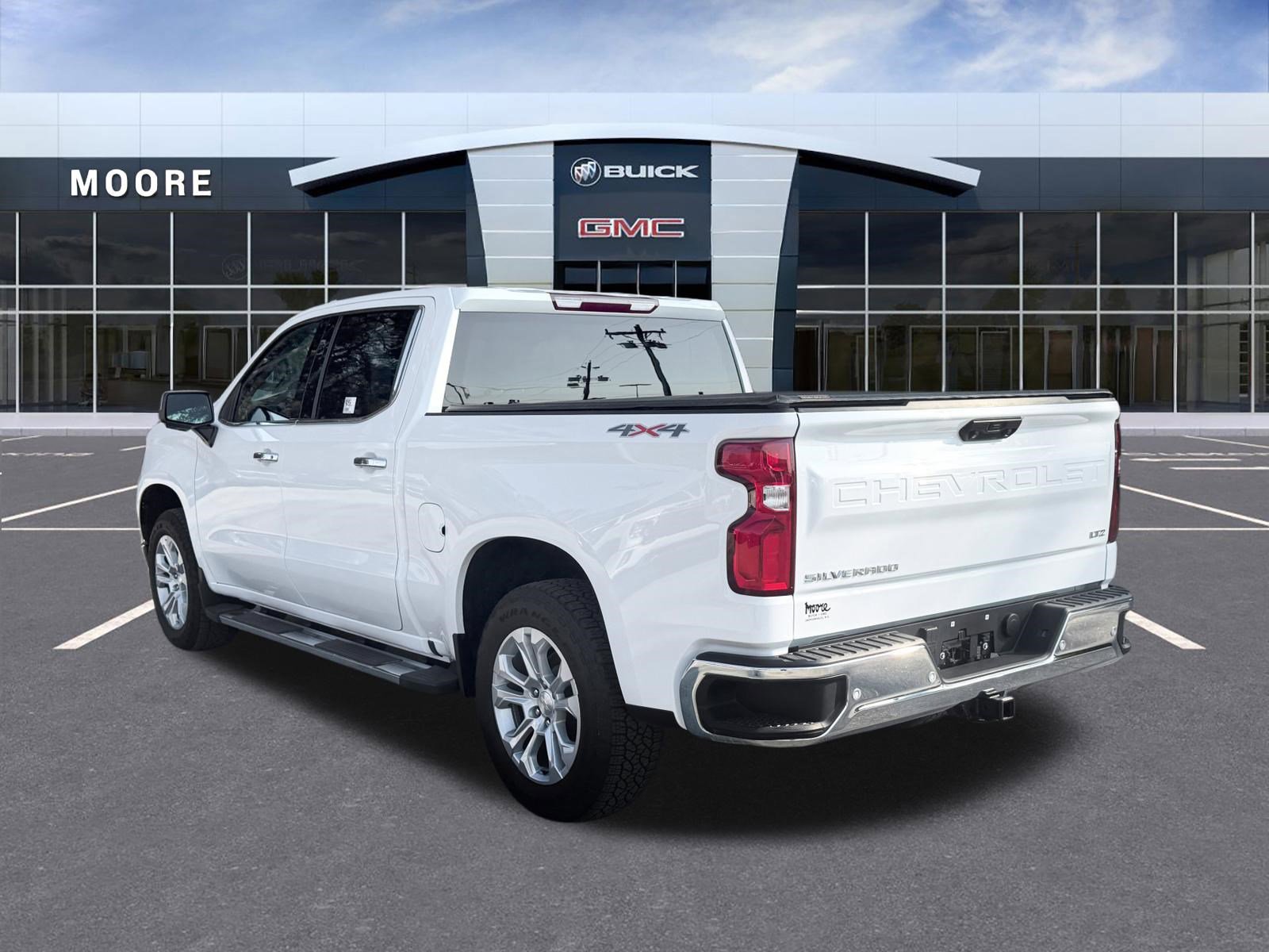 Used 2023 Chevrolet Silverado 1500 LTZ AWD/4WD image 5