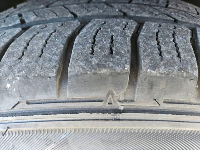 Used 2020 Kia Sorento S image 29