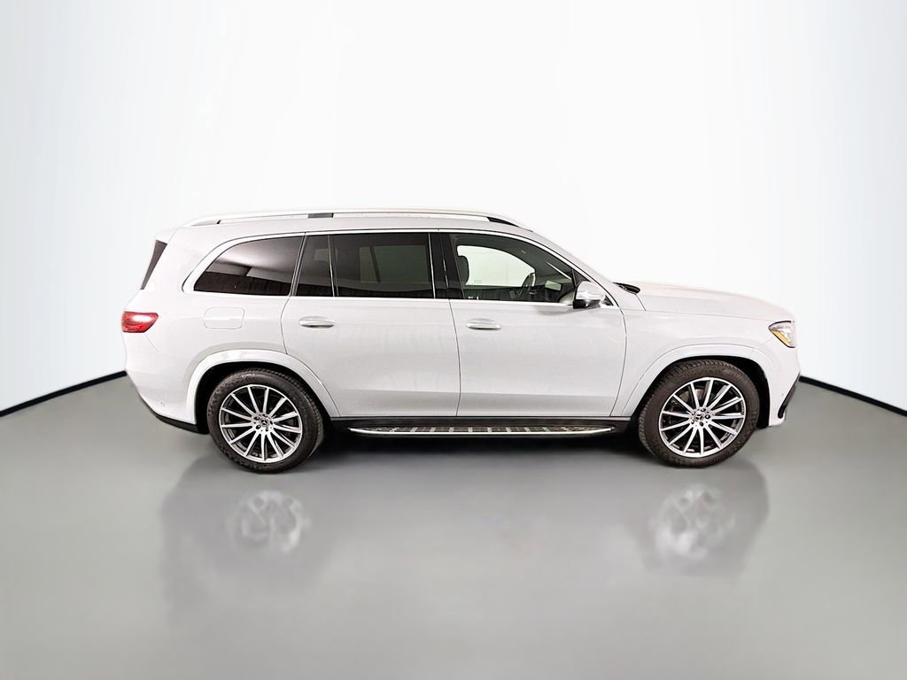 Used 2024 Mercedes-Benz GLS 450 4MATIC image 8