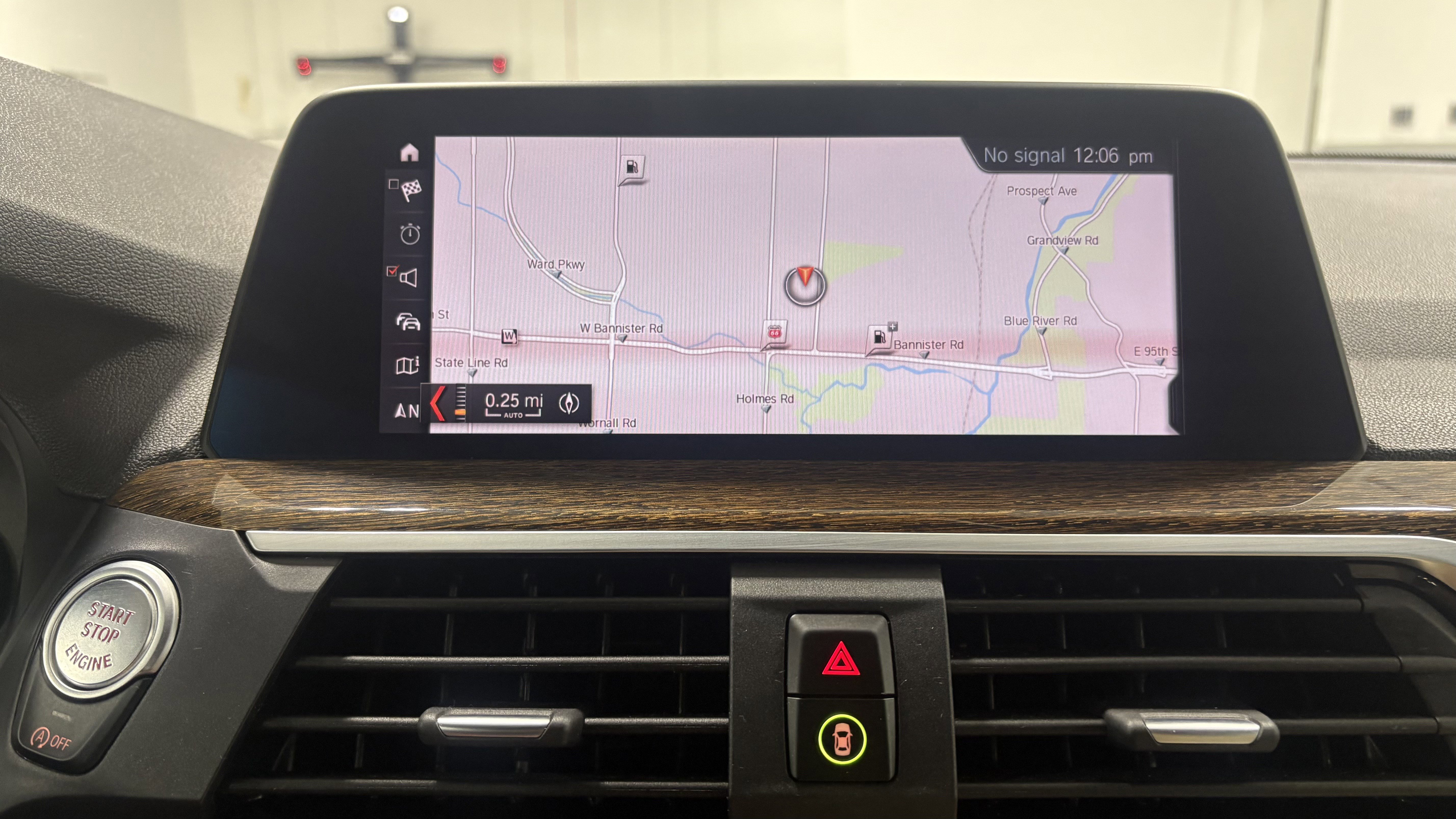 Used 2021 BMW X3 xDrive30i AWD/4WD image 25