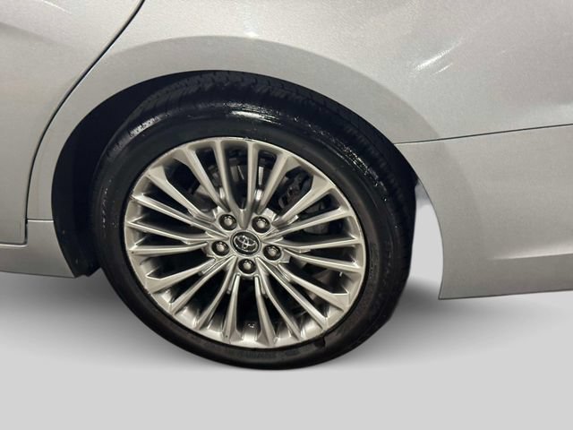 Used 2020 Toyota Avalon Limited w/ Advanced Safety Package FWD image 9