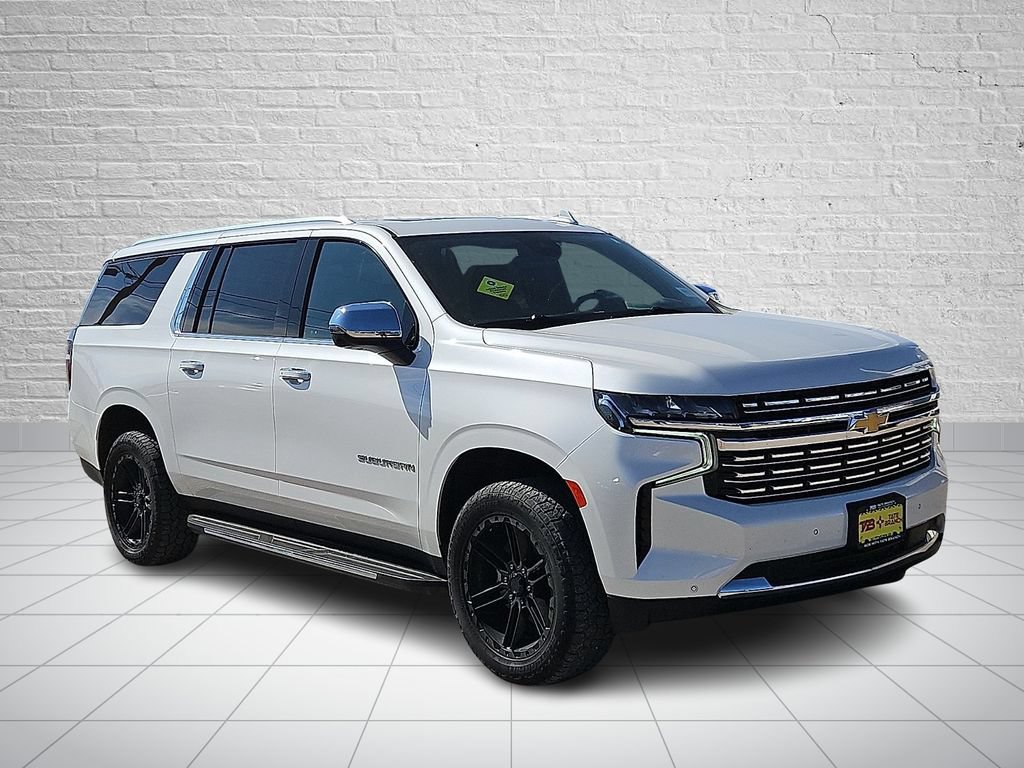 Used 2024 Chevrolet Suburban Premier w/ Premium Package AWD/4WD image 6