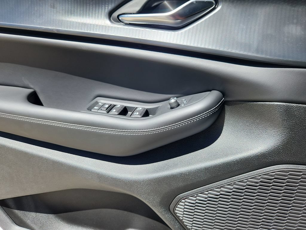 New 2026 Jeep Grand Cherokee Laredo X AWD/4WD image 6