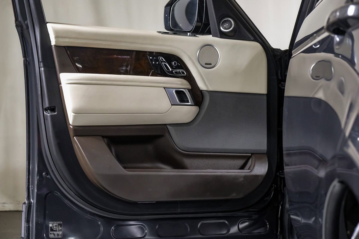 Used 2021 Land Rover Range Rover P525 Westminster Edition image 32