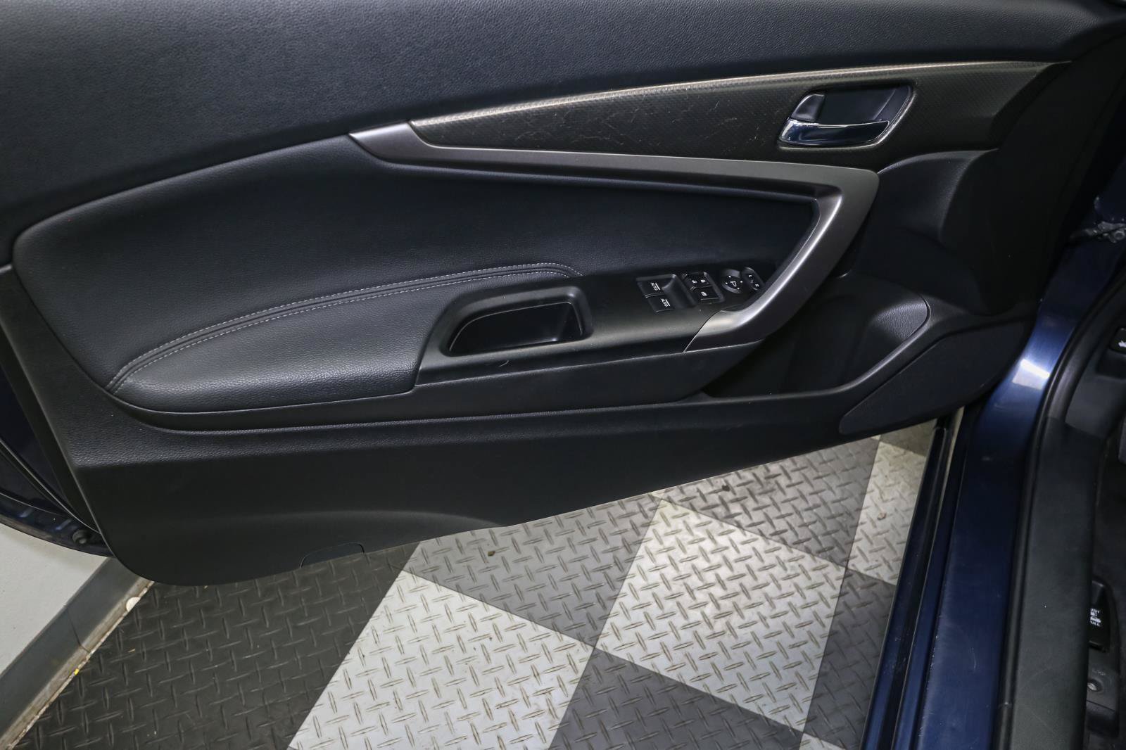 Used 2016 Honda Accord EX image 39
