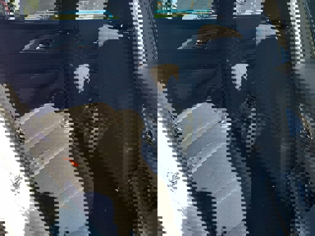 New 2026 Chevrolet Equinox EV LT image 15