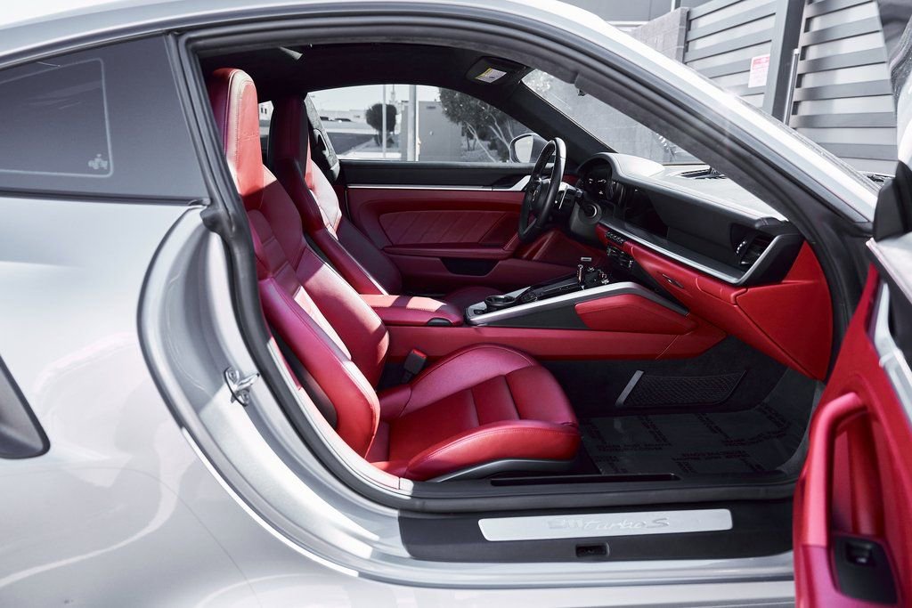 Used 2021 Porsche 911 Turbo S image 25