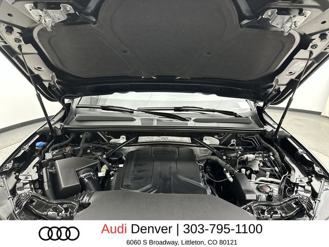 Used 2025 Audi Q5 Premium w/ Convenience Package image 26