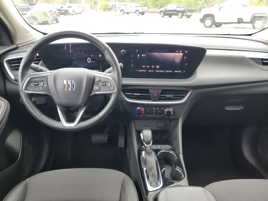 Certified 2024 Buick Encore GX Preferred FWD image 22