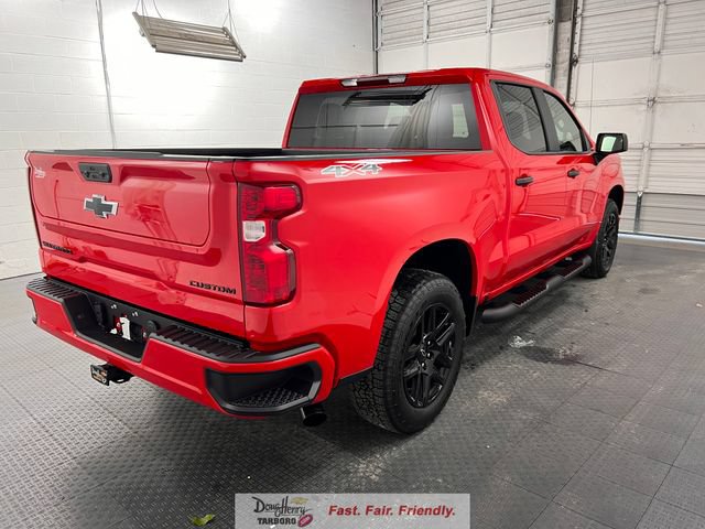 New 2026 Chevrolet Silverado 1500 Custom w/ Turbomax Blackout Package AWD/4WD image 9