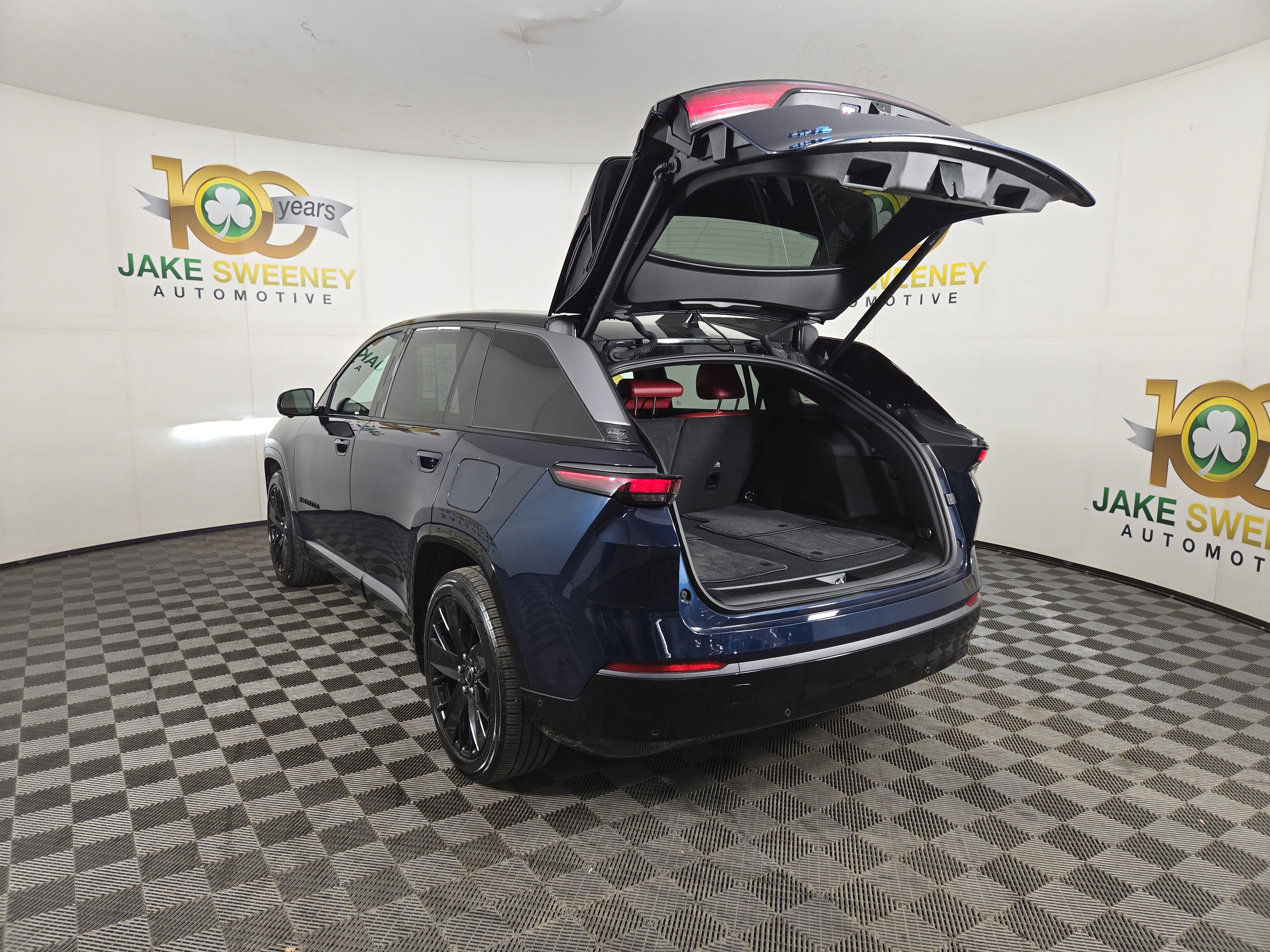 Used 2024 Jeep Wagoneer Launch Edition image 33