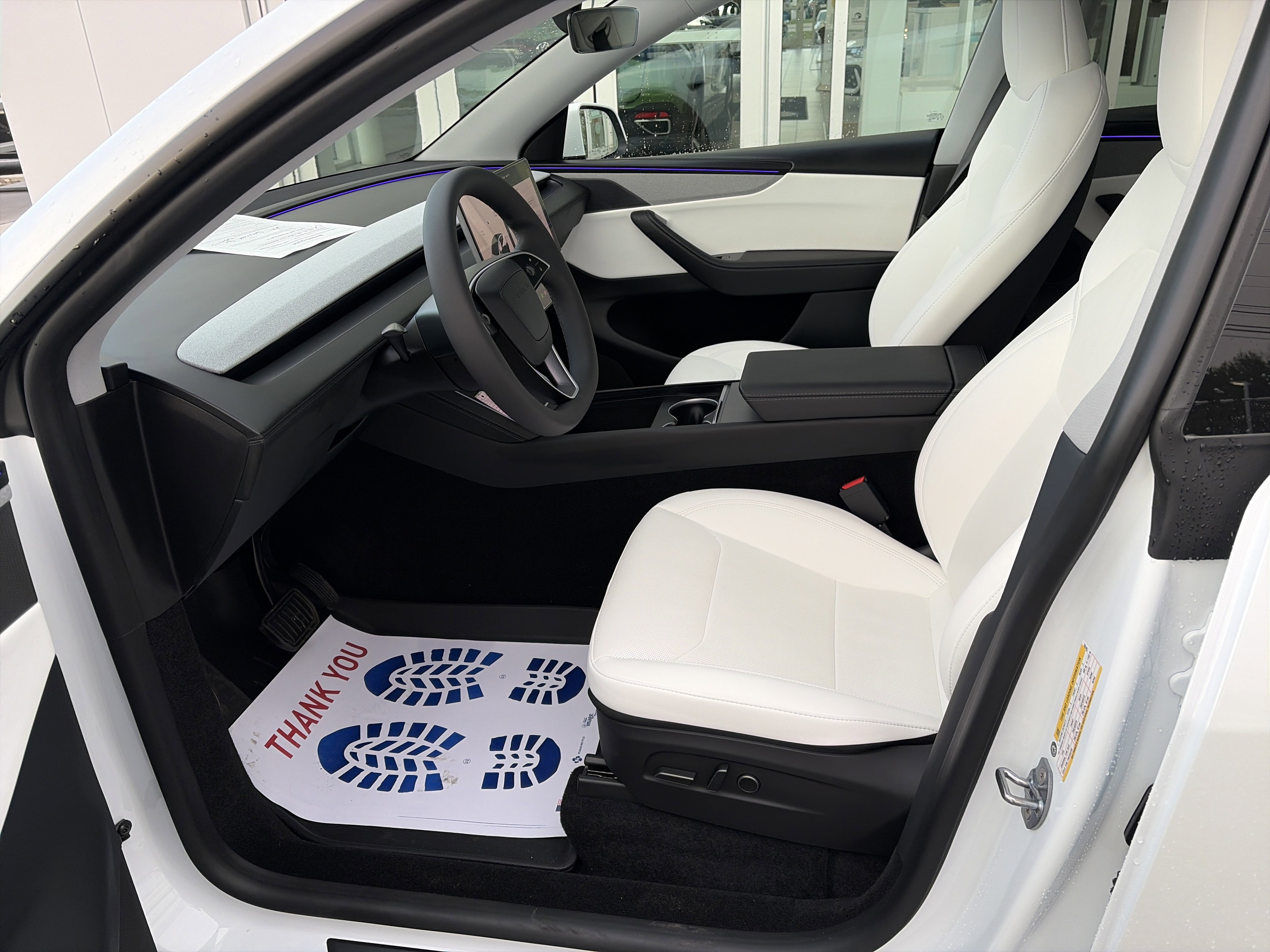 Used 2026 Tesla Model Y image 16