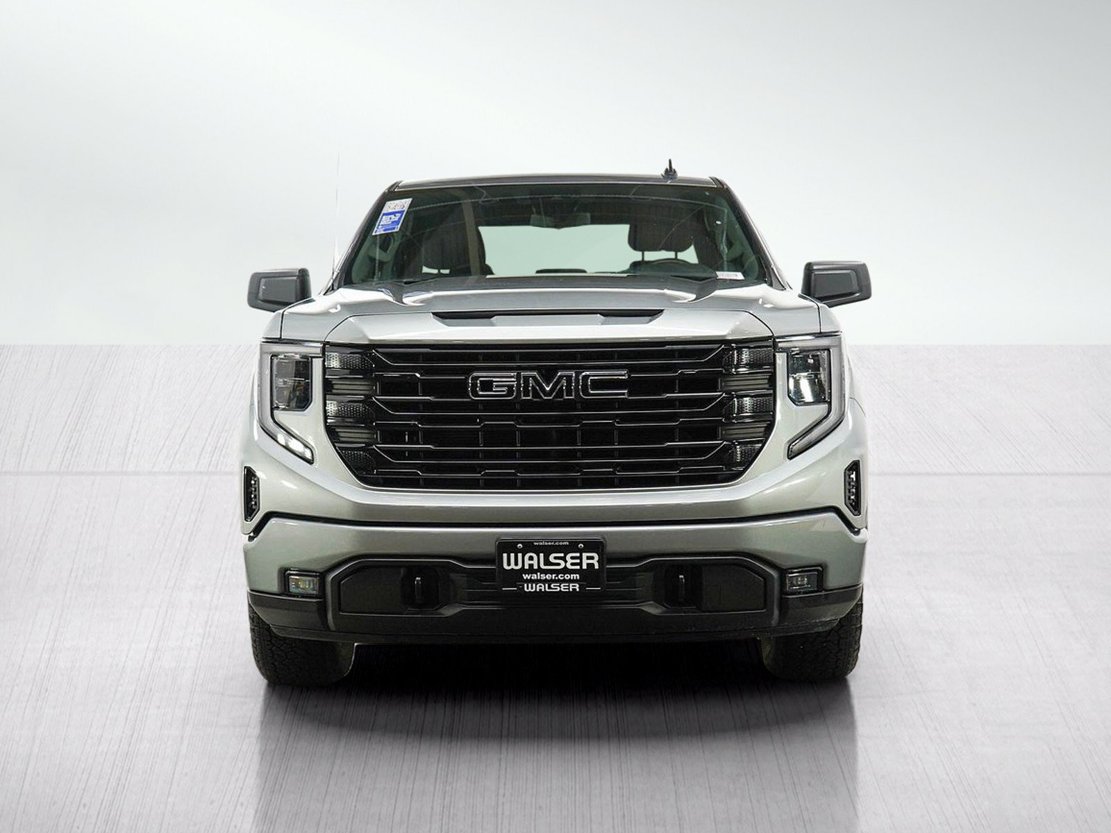 Used 2024 GMC Sierra 1500 Elevation AWD/4WD image 8