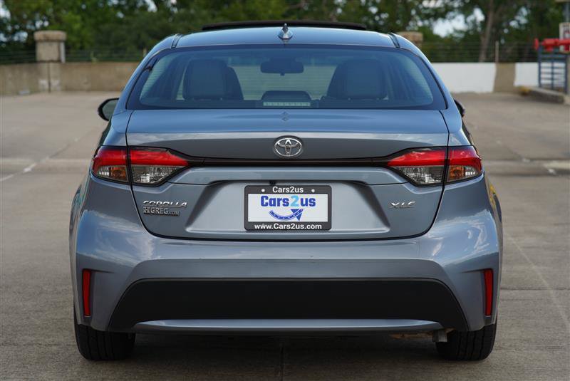 Used 2022 Toyota Corolla XLE FWD image 4