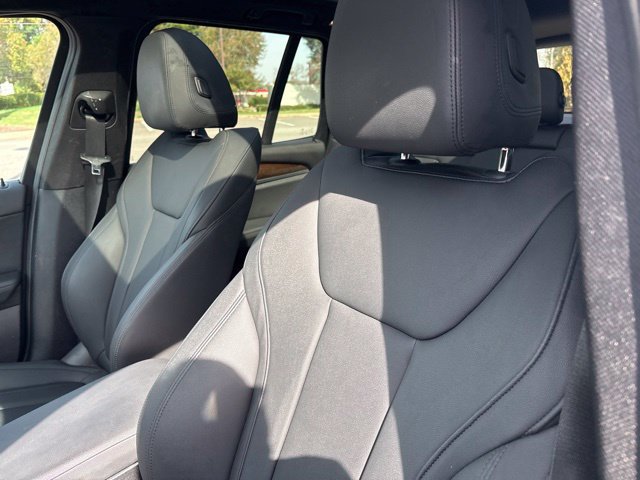 Used 2020 BMW X3 sDrive30i w/ Premium Package RWD image 2