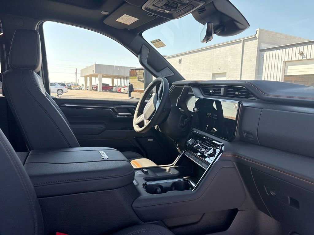 New 2026 GMC Sierra 2500 AT4 w/ AT4 Premium Plus Package image 24