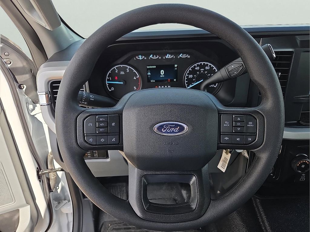 New 2026 Ford F350 XL w/ 360-Degree Camera Package AWD/4WD image 15
